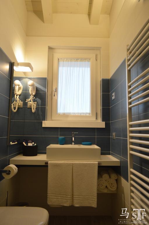 B&B Gardacharme Desenzano del Garda Eksteriør billede