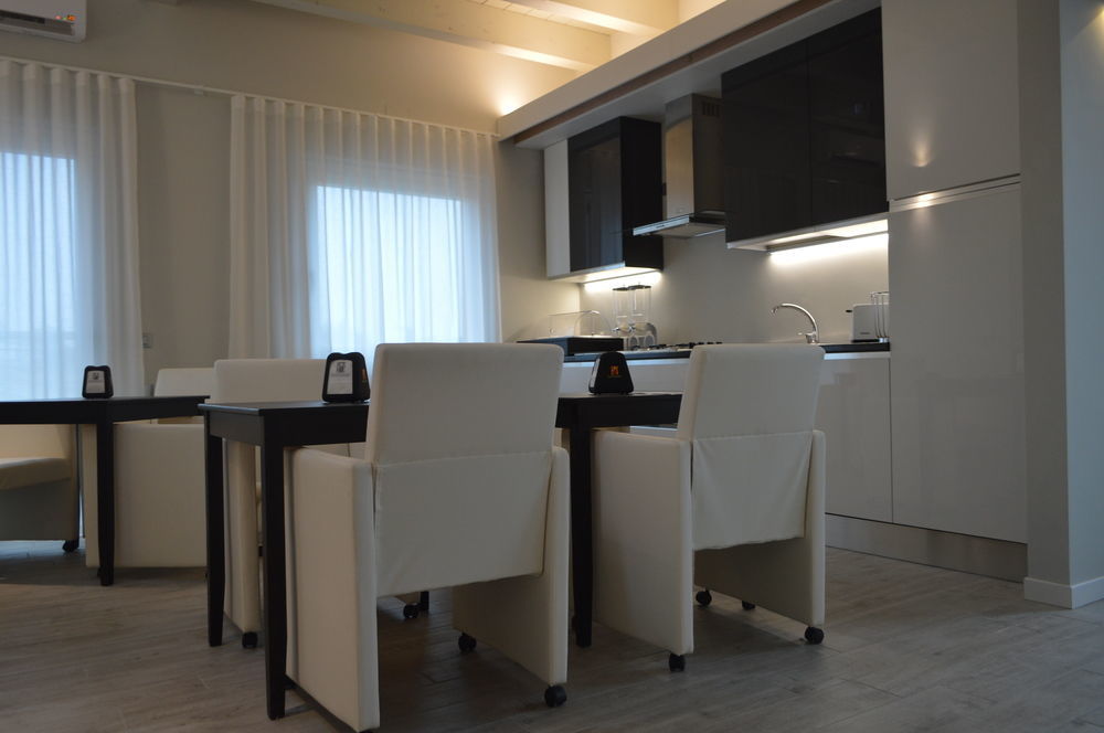 B&B Gardacharme Desenzano del Garda Eksteriør billede